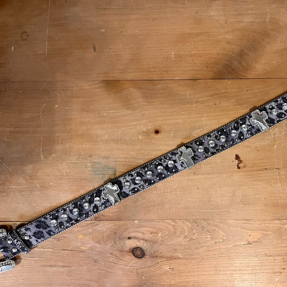 Glitter Cross Western Belt - Picture 2 of 2